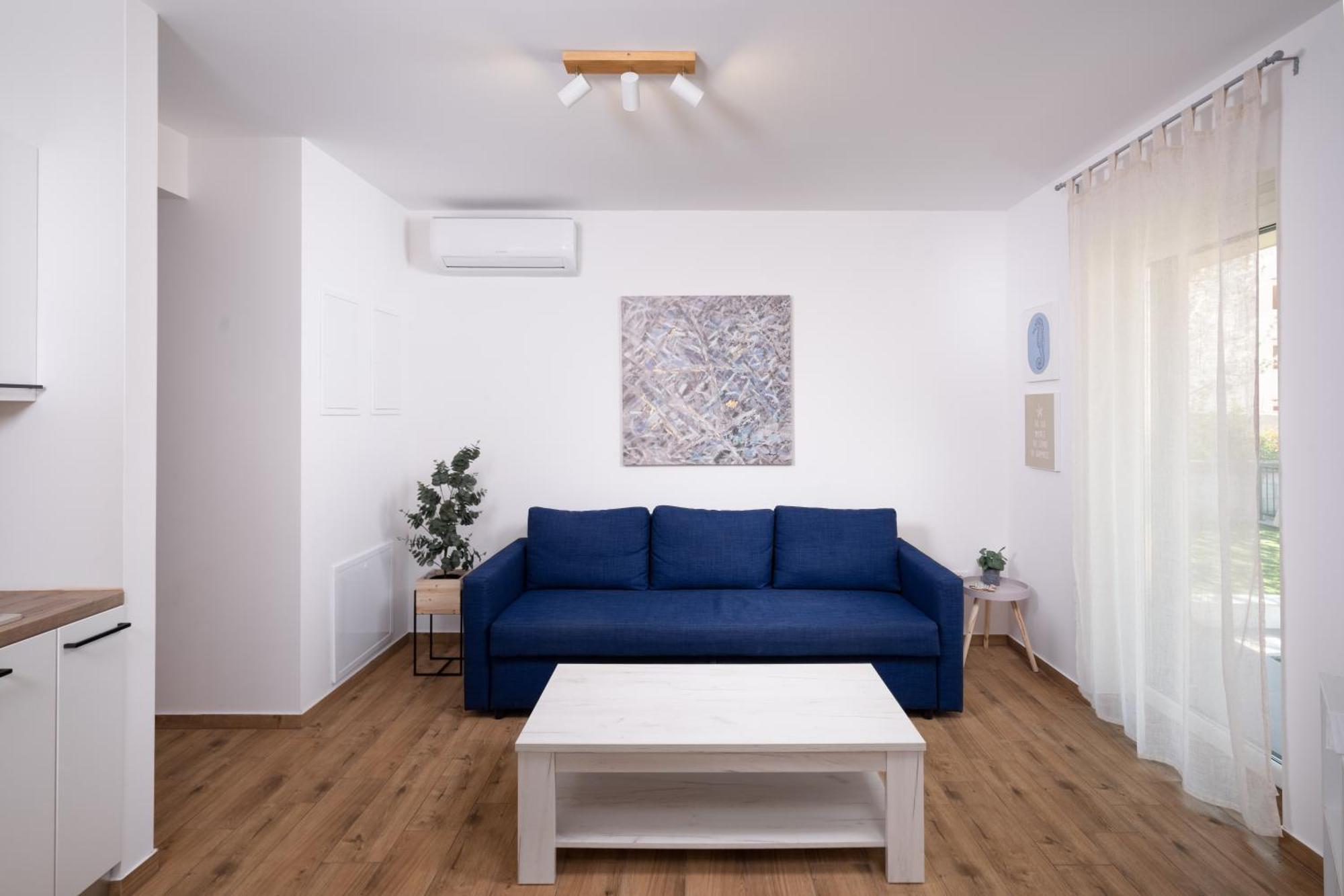 Lav Apartment
